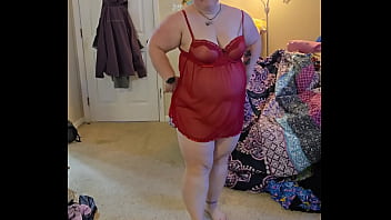 Bbw in lingerie striptease