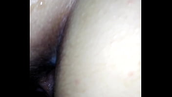 Enfiando no cu da esposa