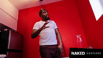 Light skin brown bunny sitting her phat ass and wet pussy on a stiff cock