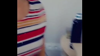 Masturbation au travail 21h