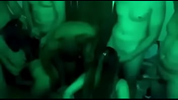 Festinha com duas safadas