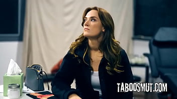 Curvy milf gets impregnated by a shady doctor Curvy milf gets impregnated by a shady doctor