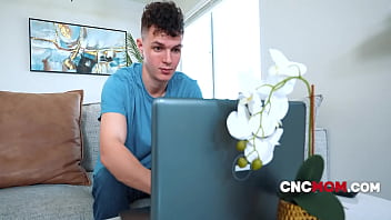 Intel cuntel freeuse to acquire information