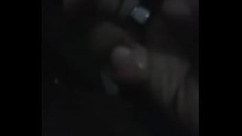 Meu vídeo batendo punheta avaliem meu pau