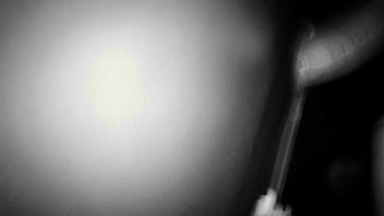 Glory hole pedir pra entrar e me comer na cabine