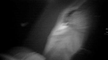 Glory hole pedir pra entrar e me comer na cabine