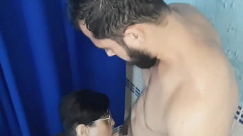 Ela queria ir para o show de rock mais não antes de gozarmos gostoso