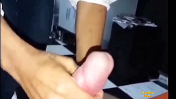 Barbie alemão tatuador