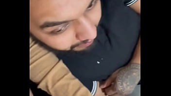 Manson y yo apostamos con el ganador de #lacasadeloafamososmx2 si gana mayito le doy el chiquito y si gaba karime me verá