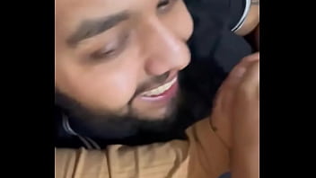 Manson y yo apostamos con el ganador de #lacasadeloafamososmx2 si gana mayito le doy el chiquito y si gaba karime me verá