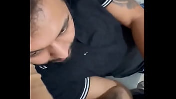 Manson y yo apostamos con el ganador de #lacasadeloafamososmx2 si gana mayito le doy el chiquito y si gaba karime me verá