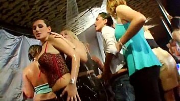 Free group sex movies