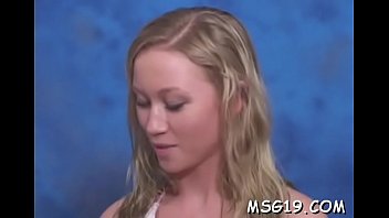 Ideal Babe Is Stripping thumbnail