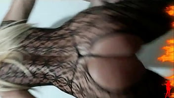 Blondevilsexywoman homedade