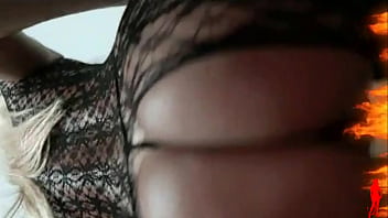 Blondevilsexywoman homedade