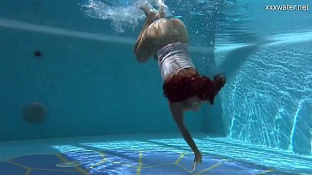 Underwatershow presents puzan