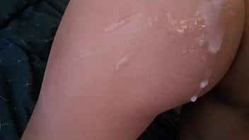 Tengo mucho sexo con mi vendedora de ropa ella adora tener sexo despues de su trabajo