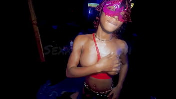 Getting dicked down upside down by my sexxxy black bulls fat cock hott