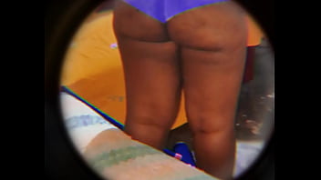 Câmera escoondida real flagra vizinha crente a vontade