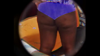 Câmera escoondida real flagra vizinha crente a vontade