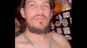 Amiga de lado con buena lencería