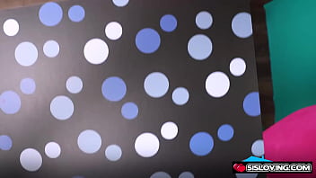 Amber maddie jerking off her stepbro right in front of their stepmom