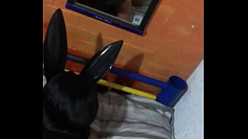 Coge muy rico para lo joven que es