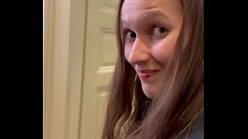 Hmmm what is going on bts stacycruz xxx is my camera girl for today ️ kinkygirlsbln ethanskyx