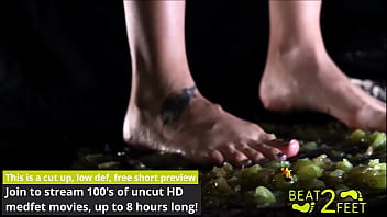 Raven rogue smash the grapes of wrath getting wet and sticky on beat2feetcom