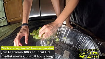 Raven rogue smash the grapes of wrath getting wet and sticky on beat2feetcom