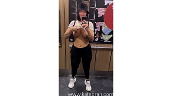 I thought this outfit would be appropriate for a wednesday ;