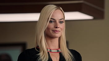 Margot robbie in bombshell Margot robbie in bombshell