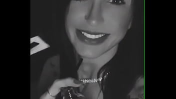 Bebe comigo ou se perde em mim #sensual #desejo #quente #sedutora