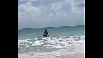 Como Me Calienta thumbnail