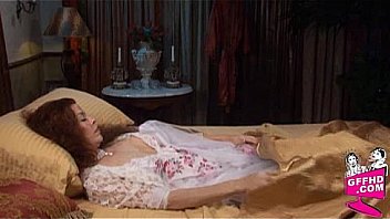 Girls having fun 0462