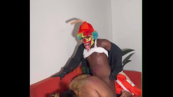Sexy slut prettyyasspai fucking gibby the clown while her bd out creepin