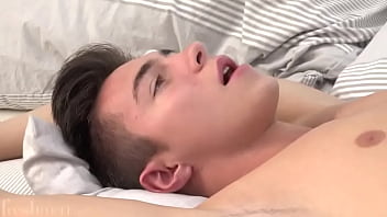 Famous Insta Boy Bottoming thumbnail