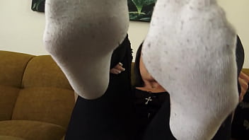 What kind of person are you do you like stinky socks