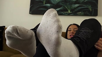 What kind of person are you do you like stinky socks