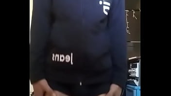 Sin Nadie En Casa Uwu thumbnail