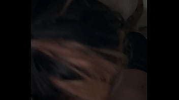 Güerita gordibuena le encanta chupar hasta sacar mi leche