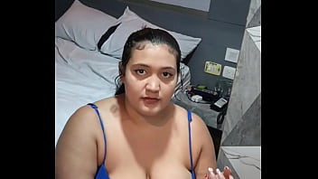 Empleada sumisa culona se deja follar por su jefe