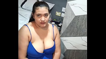 Empleada sumisa culona se deja follar por su jefe