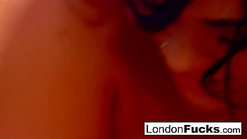 Asian babe bangs her lesbian friend