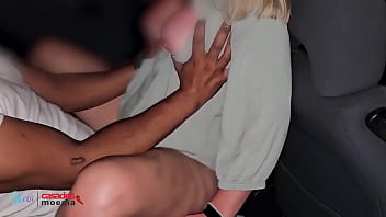 O corno ficou olhando sua esposa namorar o bbc na frente de todo mundo