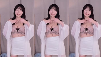 ライダー　韓国人のエッチなダンス