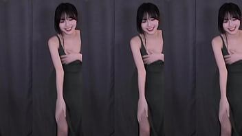 ライダー　韓国人のエッチなダンス