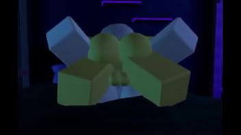 Como me encanta que me follen en roblox ;