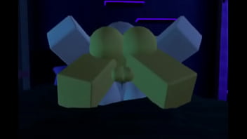 Como me encanta que me follen en roblox ;
