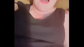 Pretty roxy cums to completion on the couch Pretty roxy cums to completion on the couch